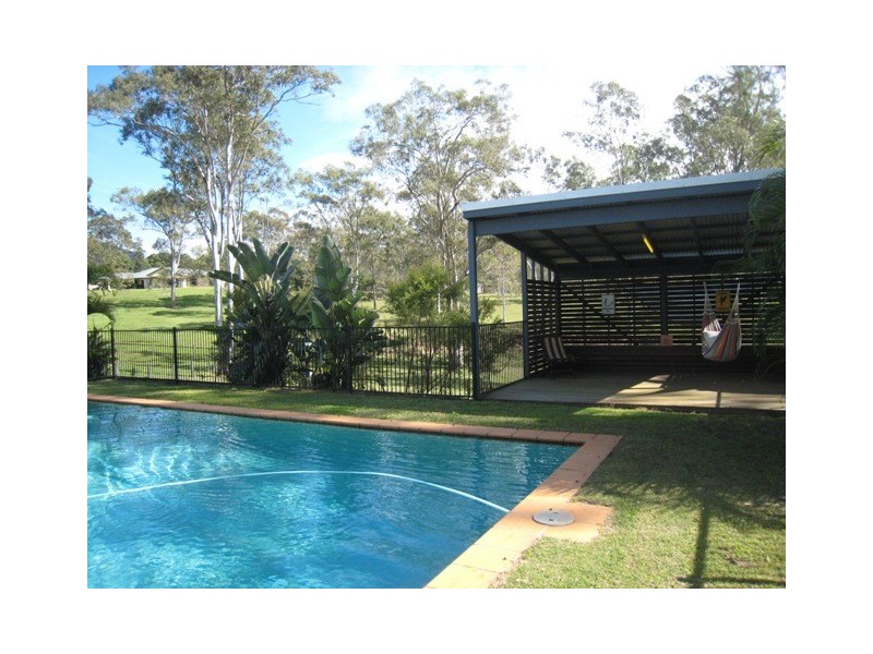63 Kareela Drive, Samford QLD 4520