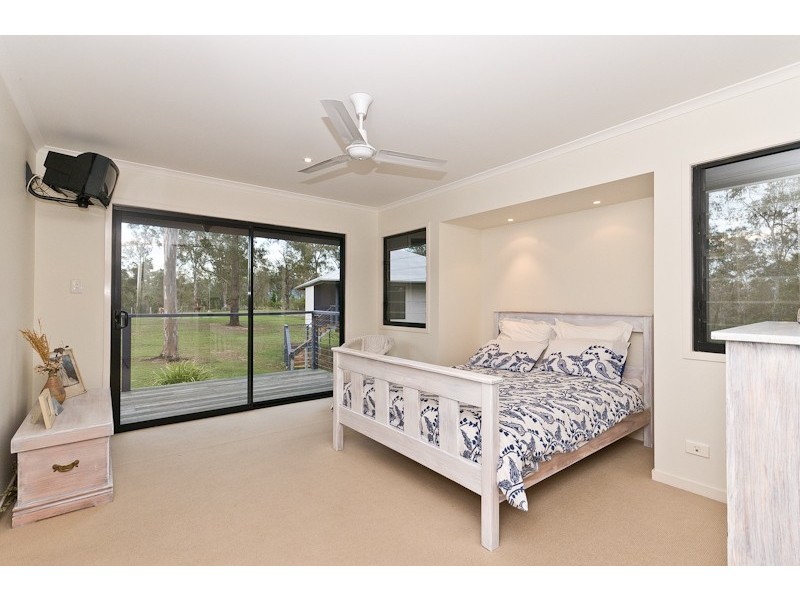 63 Kareela Drive, Samford QLD 4520