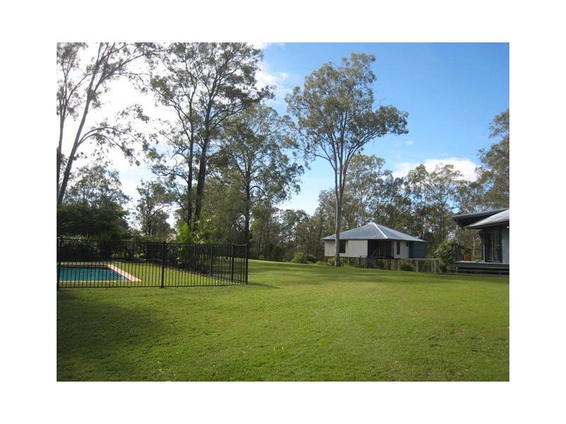 63 Kareela Drive, Samford QLD 4520