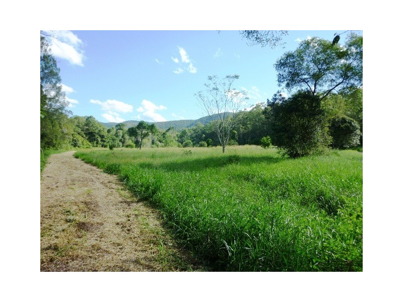 254 Pringles Road, Kobble Creek QLD 4520