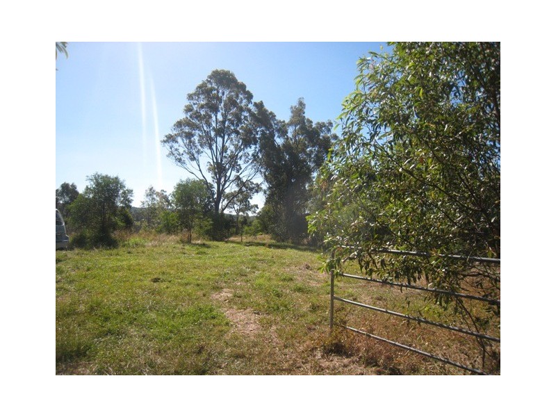 20 Balmoral Road, Draper QLD 4520