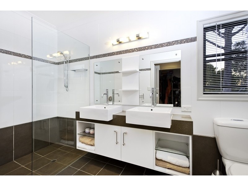 5 Serendipity Close, Birkdale QLD 4159