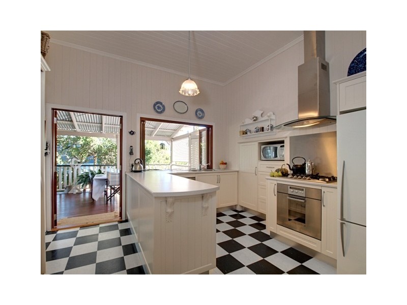 22 Cribb Avenue, Mitchelton QLD 4053