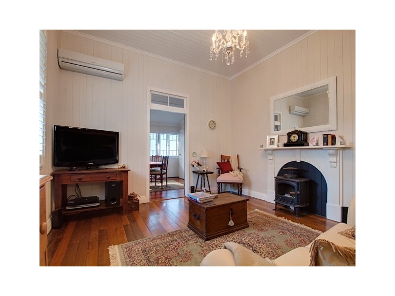 22 Cribb Avenue, Mitchelton QLD 4053