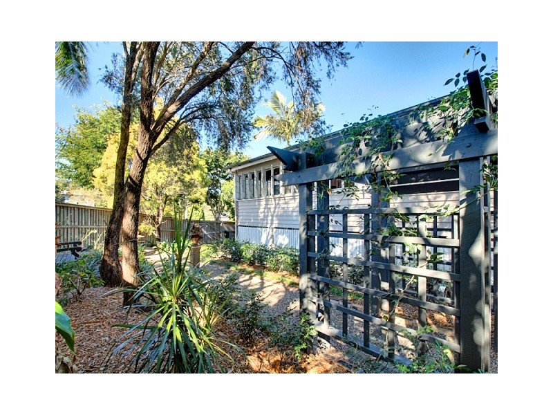 22 Cribb Avenue, Mitchelton QLD 4053