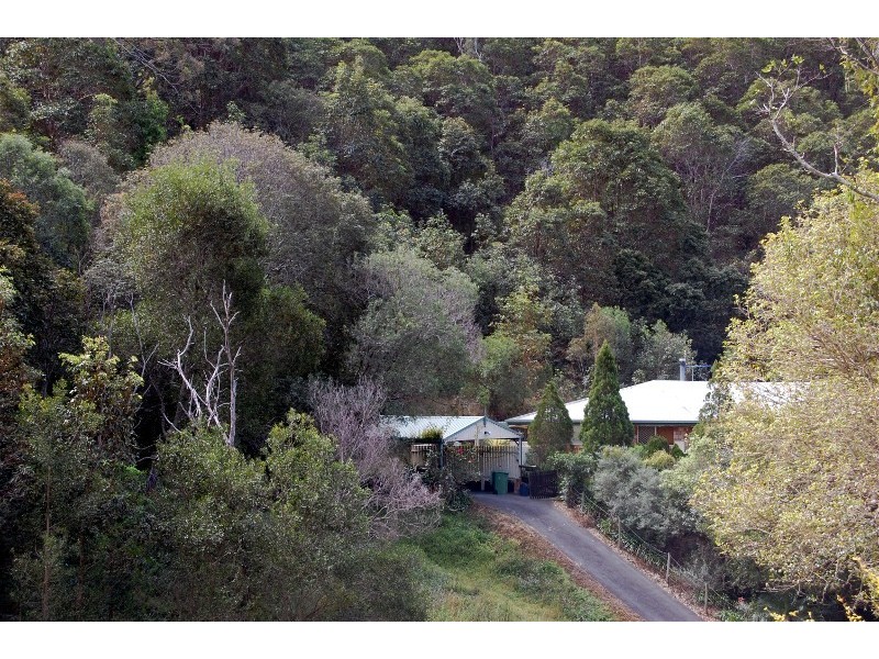 18 Woodglen Ct, Samford Valley QLD 4520