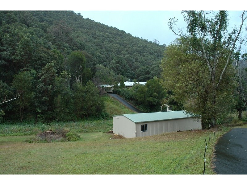 18 Woodglen Ct, Samford Valley QLD 4520