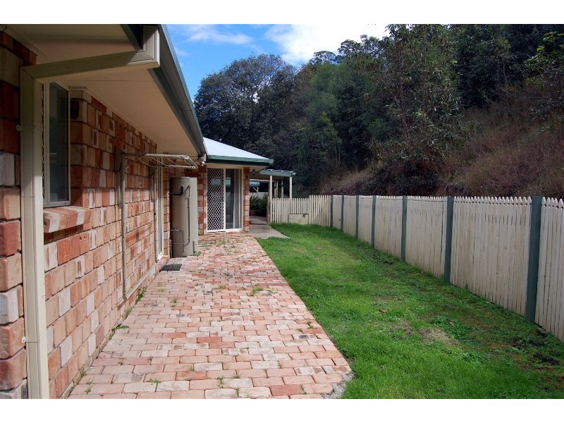 18 Woodglen Ct, Samford Valley QLD 4520
