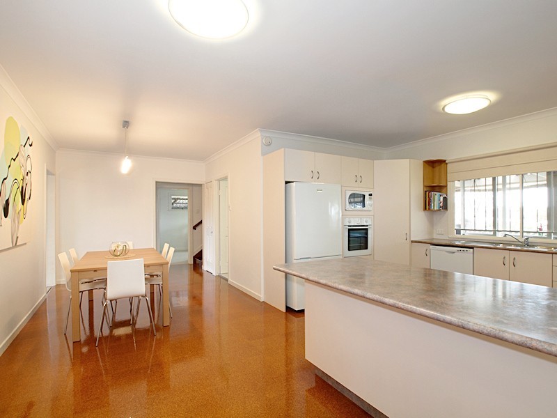 14 Aland St, Wavell Heights QLD 4012