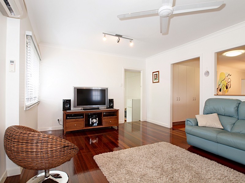 14 Aland St, Wavell Heights QLD 4012