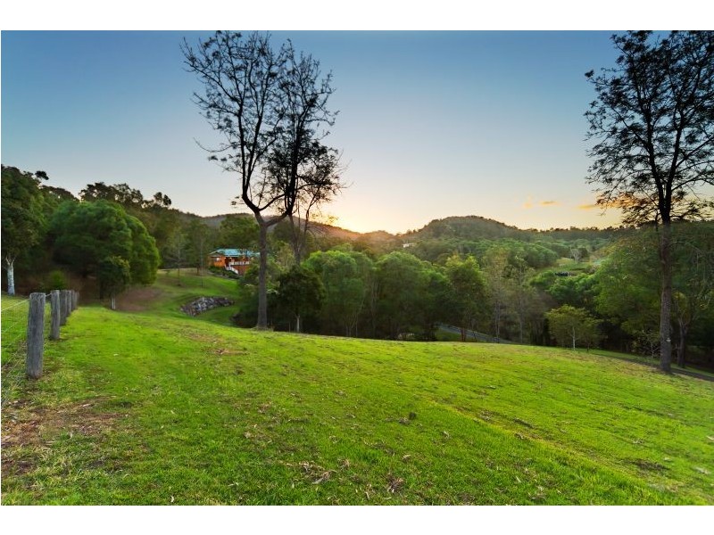 16  Cooroora Crescent, Yugar QLD 4520