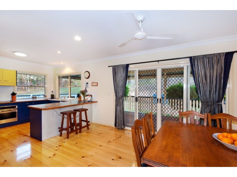 1 Skyline Court, Draper QLD 4520