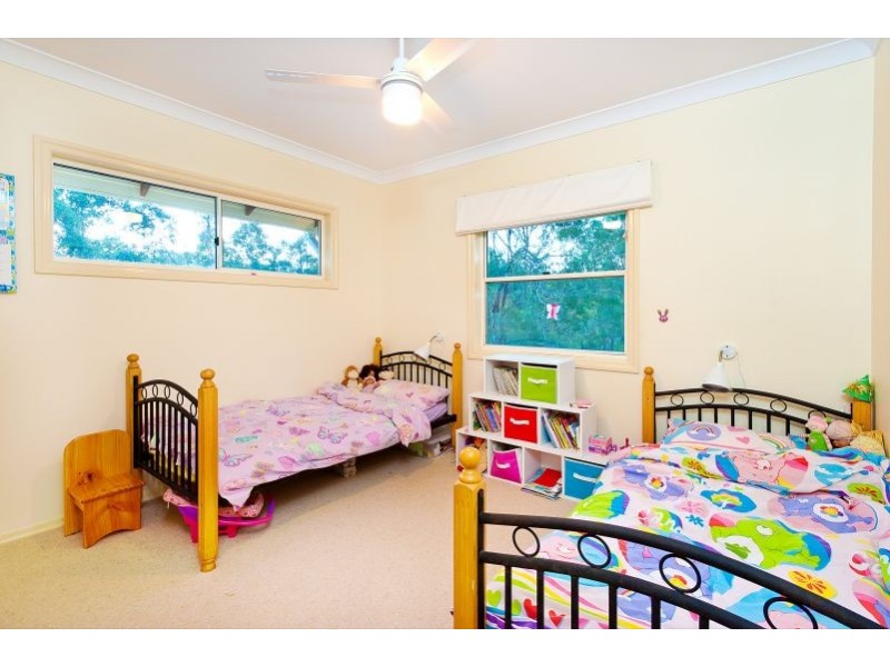 1 Skyline Court, Draper QLD 4520