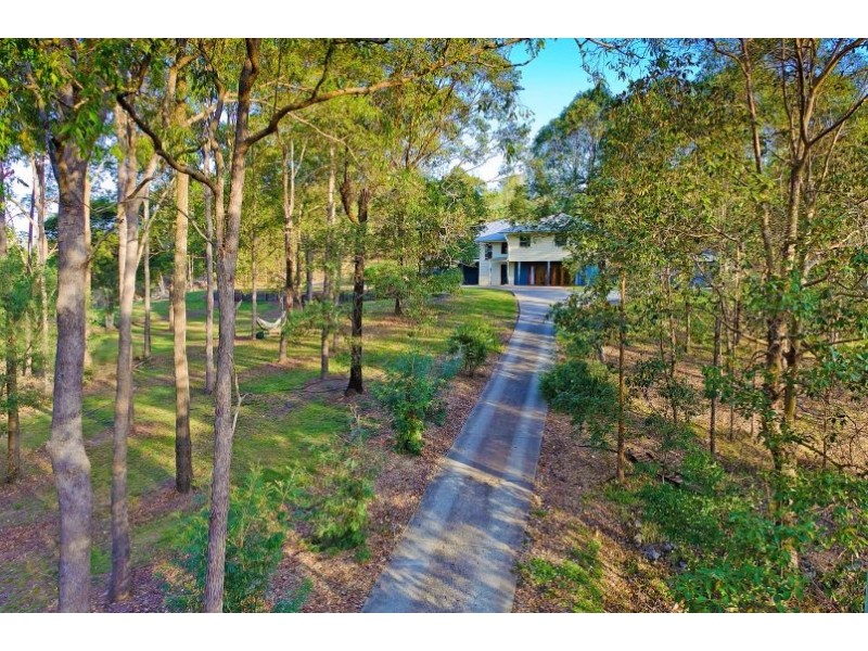 1 Skyline Court, Draper QLD 4520