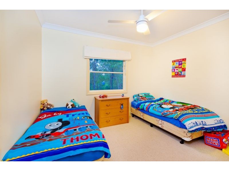 1 Skyline Court, Draper QLD 4520