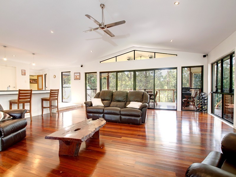 5 Ruby Court, Bunya QLD 4055
