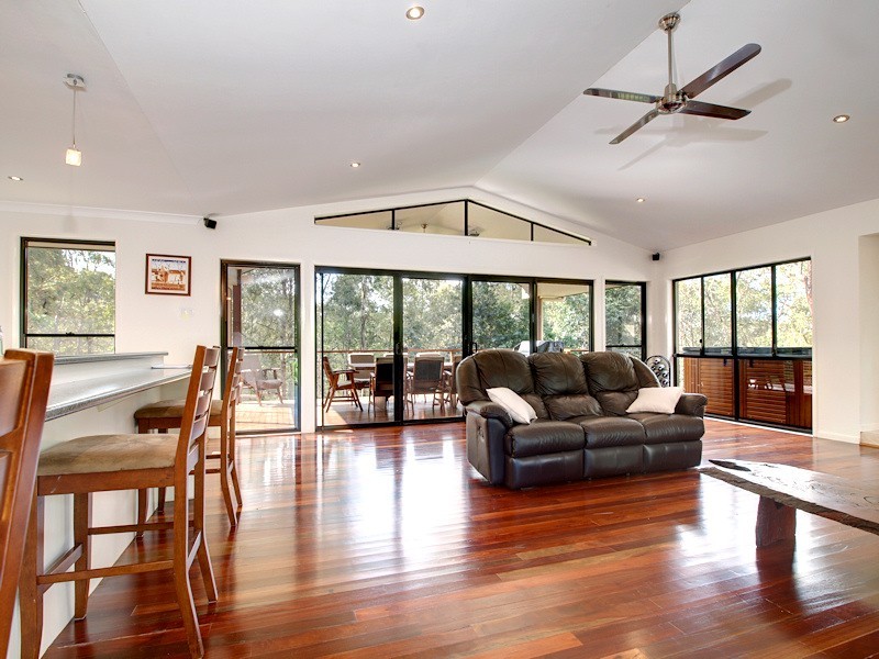 5 Ruby Court, Bunya QLD 4055