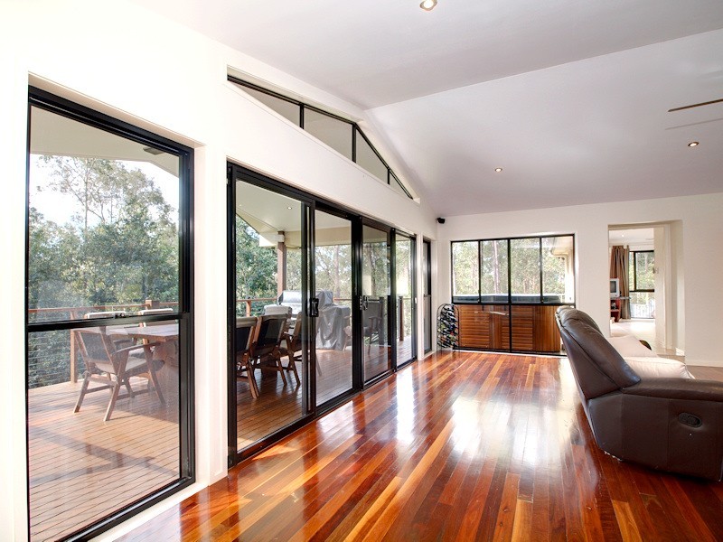 5 Ruby Court, Bunya QLD 4055