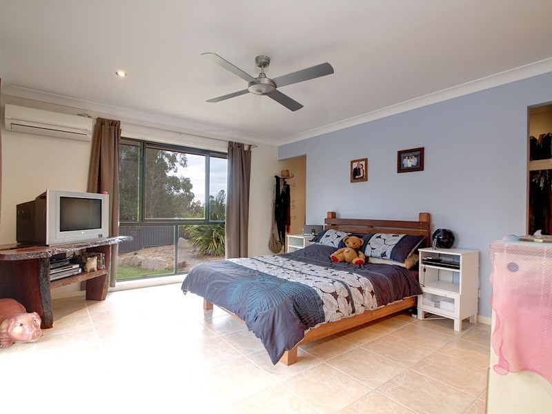 5 Ruby Court, Bunya QLD 4055