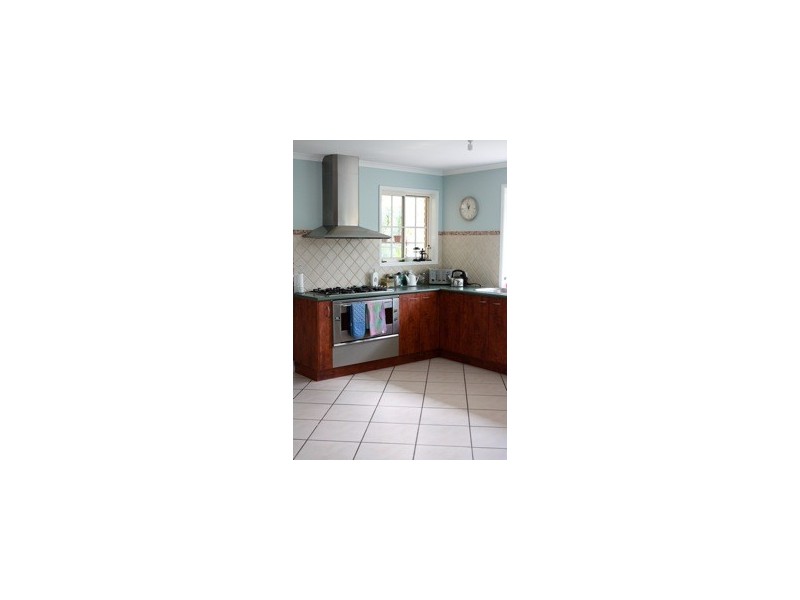 9 Eucalypt Court, Warner QLD 4500