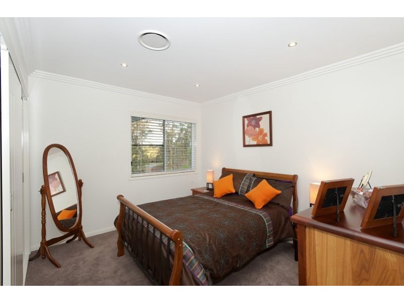 85 Glenhaven Cl, Cedar Creek QLD 4520