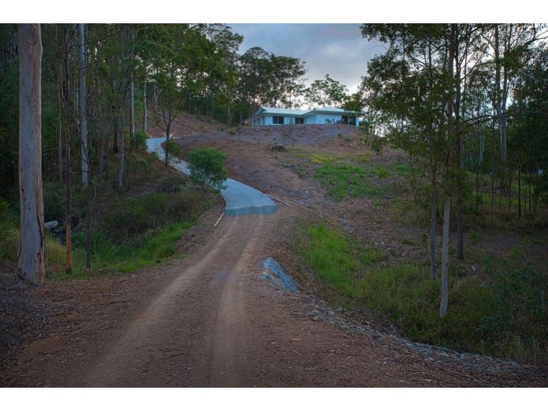 85 Glenhaven Cl, Cedar Creek QLD 4520