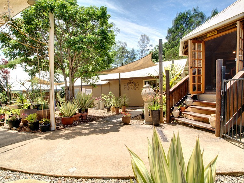 225 Mount Glorious Road, Samford Valley QLD 4520