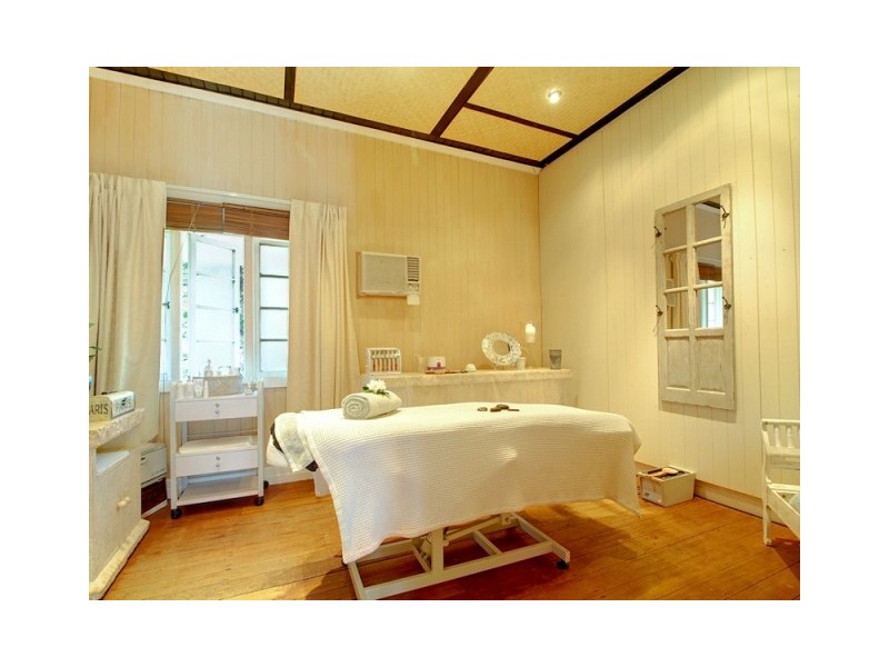 225 Mount Glorious Road, Samford Valley QLD 4520