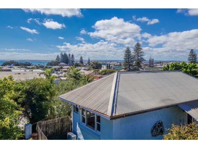 29 Francis Street, Geraldton WA 6530