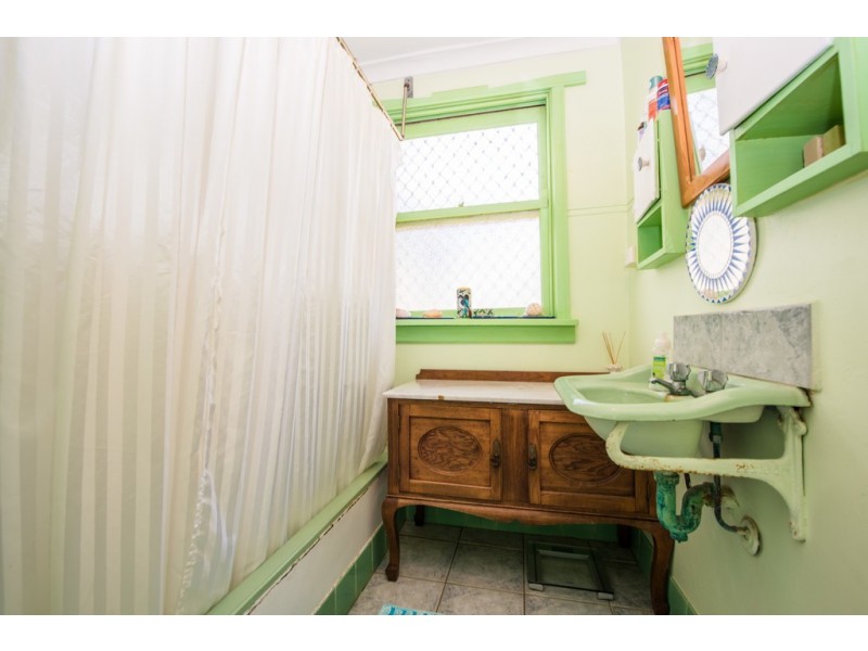 29 Francis Street, Geraldton WA 6530