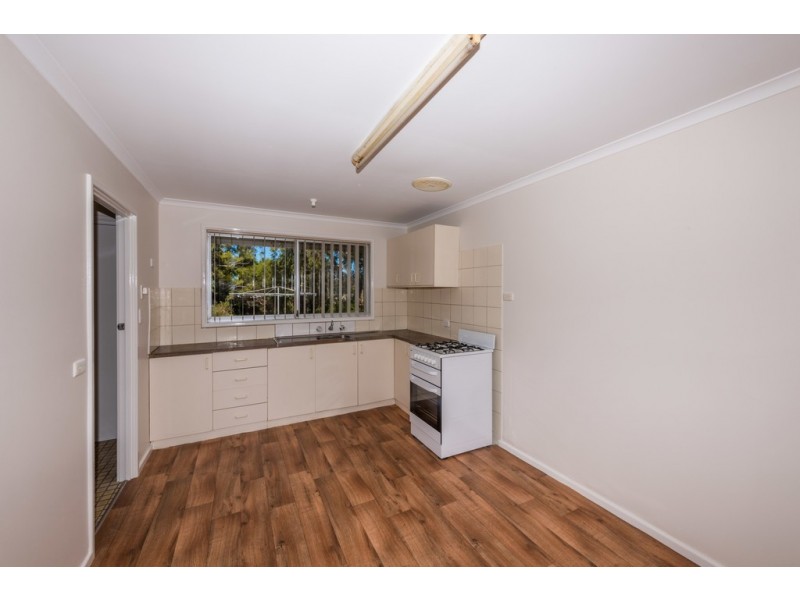 18 Adelaide Street, Waggrakine WA 6530