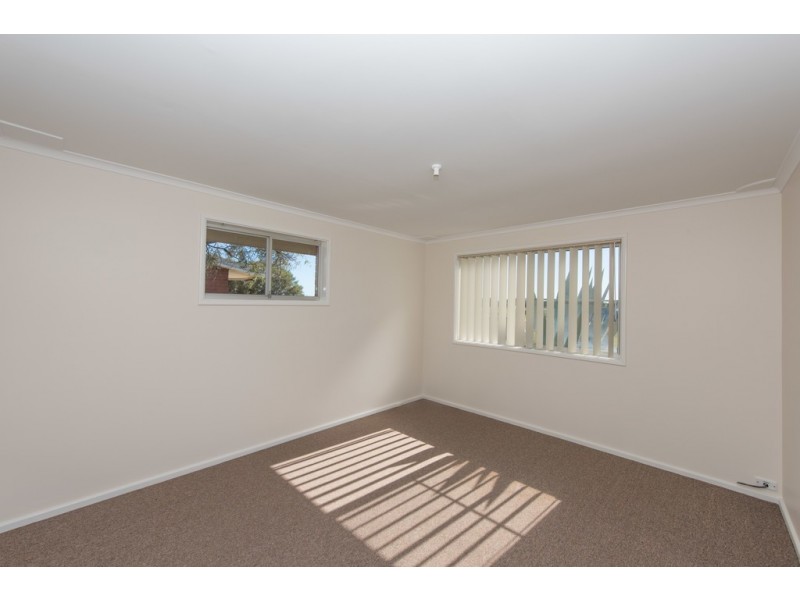 18 Adelaide Street, Waggrakine WA 6530