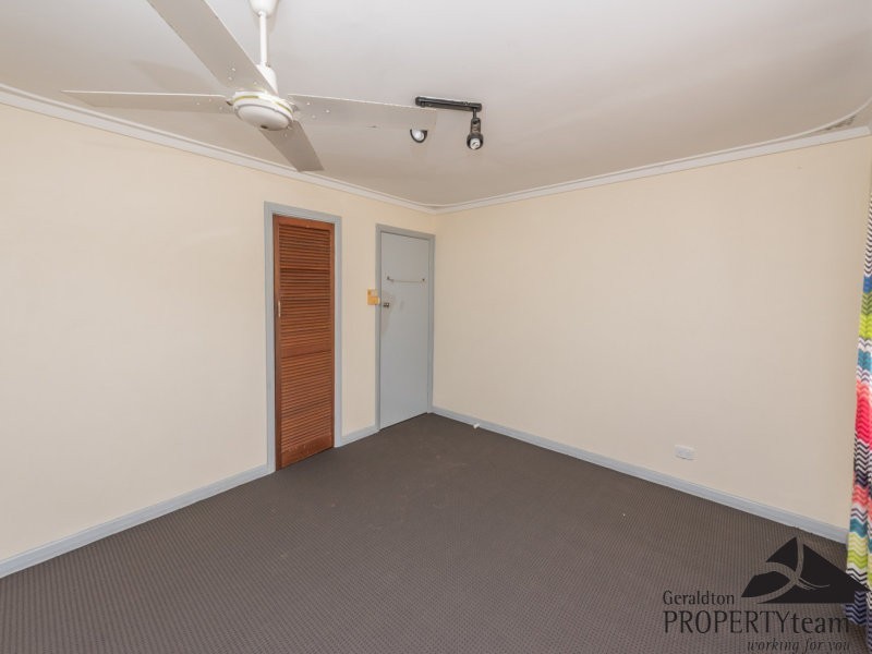 211 Fourth Street, Wonthella WA 6530