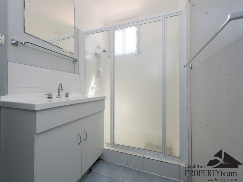 211 Fourth Street, Wonthella WA 6530