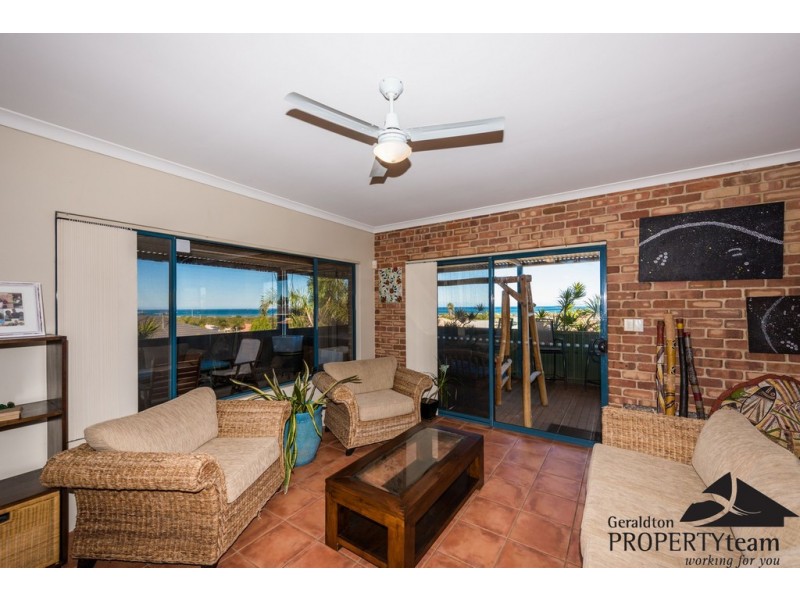 10 Turban Court, Wandina WA 6530