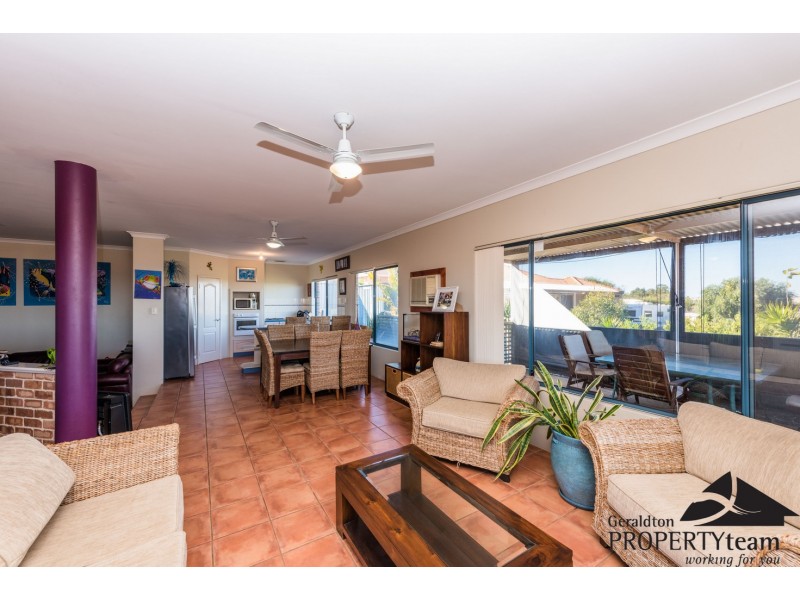 10 Turban Court, Wandina WA 6530