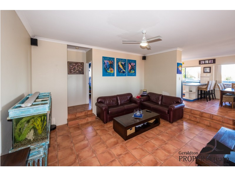 10 Turban Court, Wandina WA 6530
