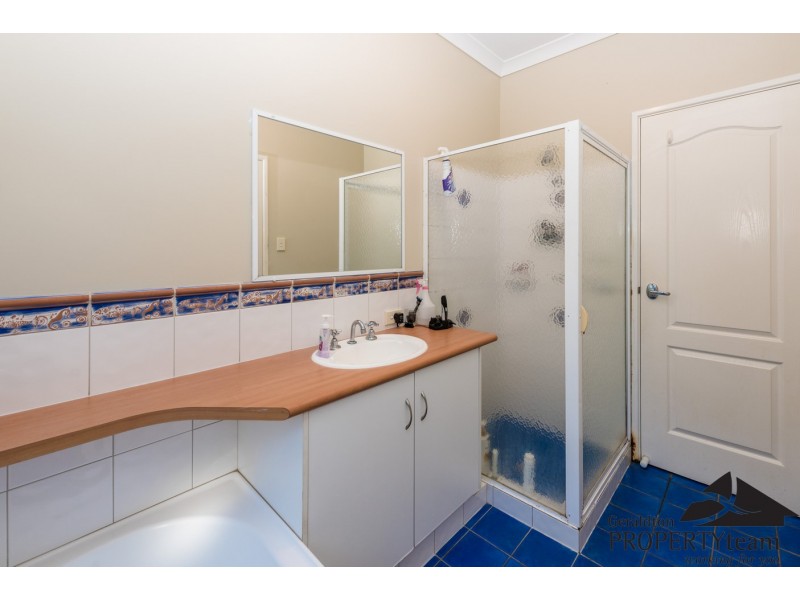 10 Turban Court, Wandina WA 6530