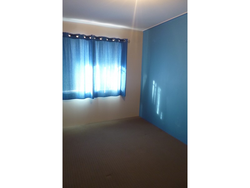 13 Mildwaters Place, Mount Tarcoola WA 6530