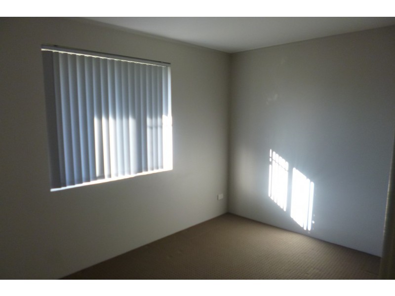 13 Mildwaters Place, Mount Tarcoola WA 6530