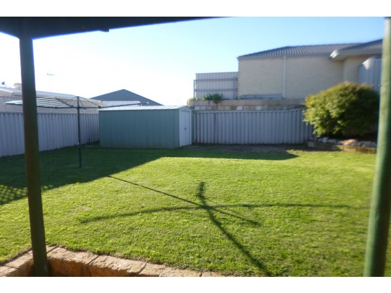 13 Mildwaters Place, Mount Tarcoola WA 6530