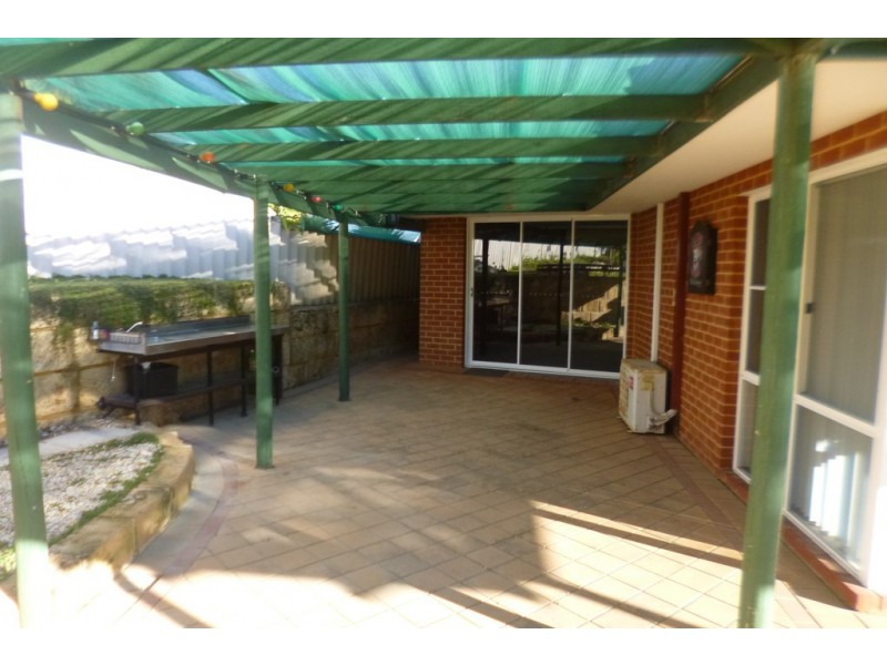 13 Mildwaters Place, Mount Tarcoola WA 6530