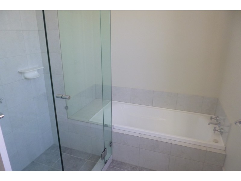 4 Derna Parade, Wandina WA 6530