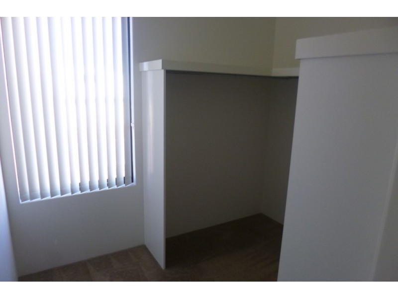 4 Derna Parade, Wandina WA 6530