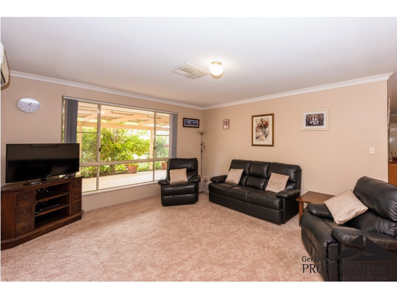 30 Hillview Drive, Drummond Cove WA 6532