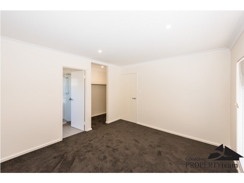 7/27 Stroud Street, Beachlands WA 6530