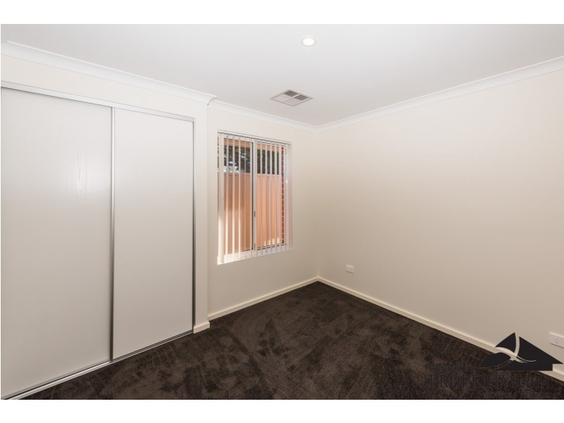 7/27 Stroud Street, Beachlands WA 6530