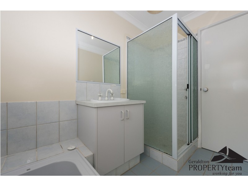 1/141 Railway Street, Bluff Point WA 6530