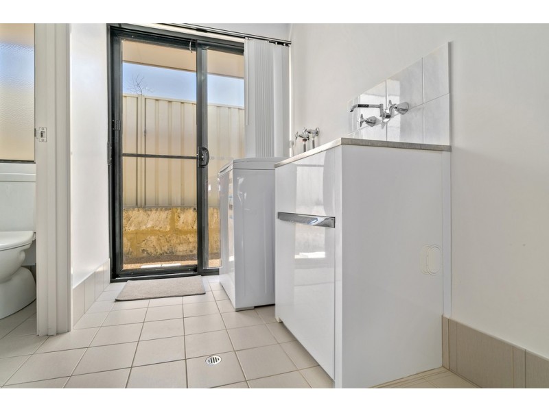 15 Flavio Crescent, Wandina WA 6530