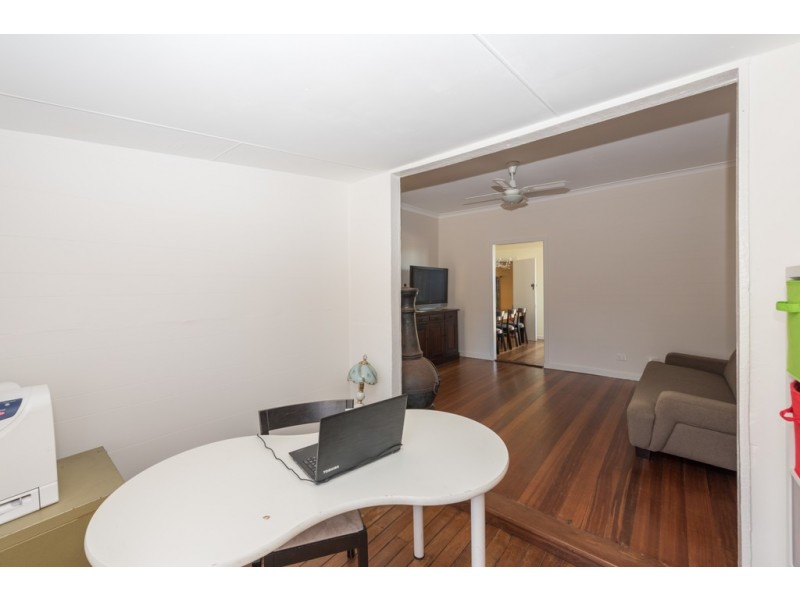 200 Evans Street, Beachlands WA 6530